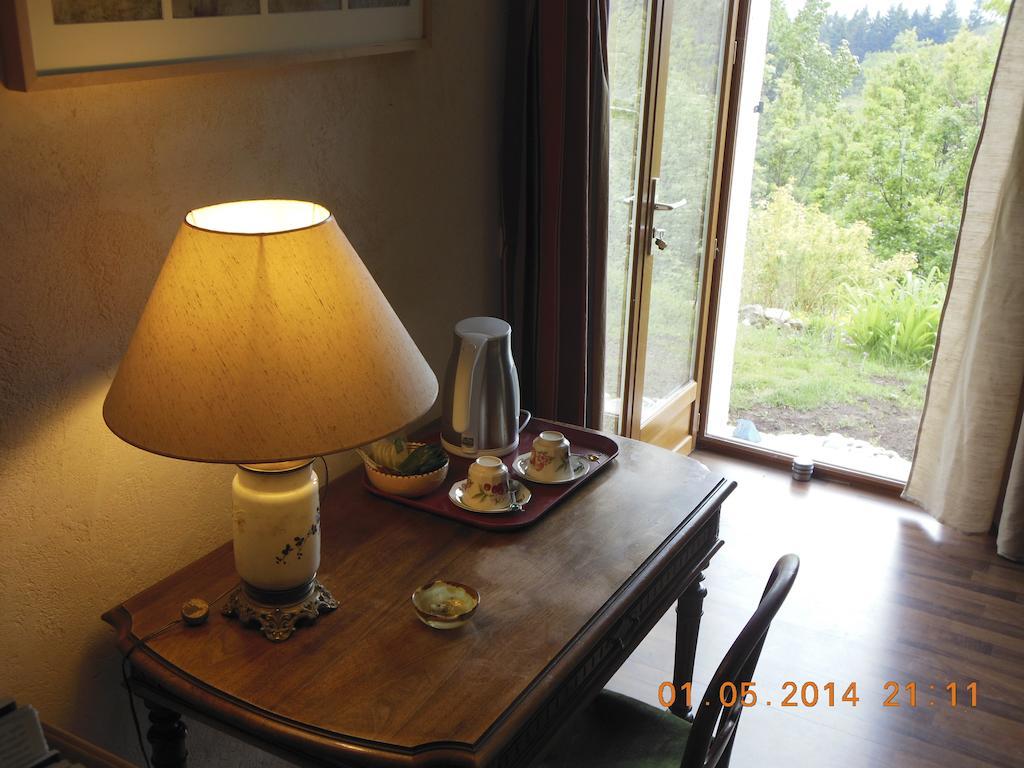 Chambre D'Hotes La Bichette Chassagny Buitenkant foto