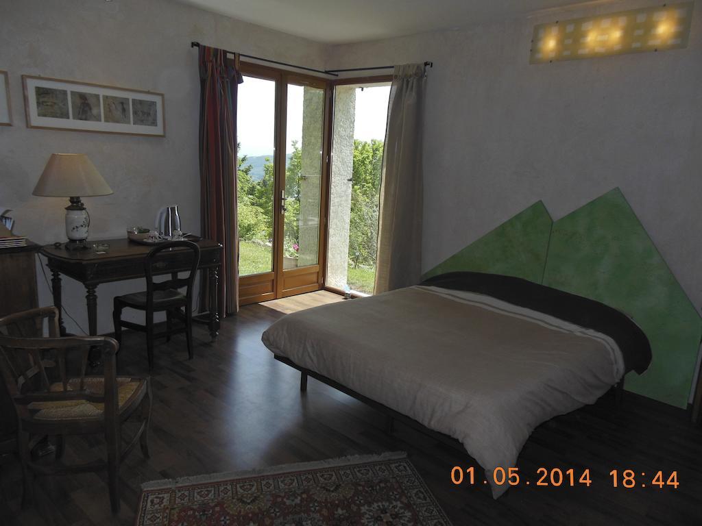 Chambre D'Hotes La Bichette Chassagny Kamer foto