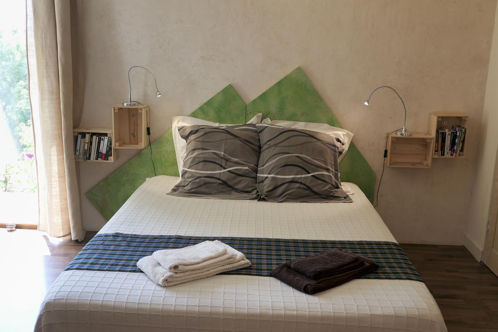 Chambre D'Hotes La Bichette Chassagny Buitenkant foto